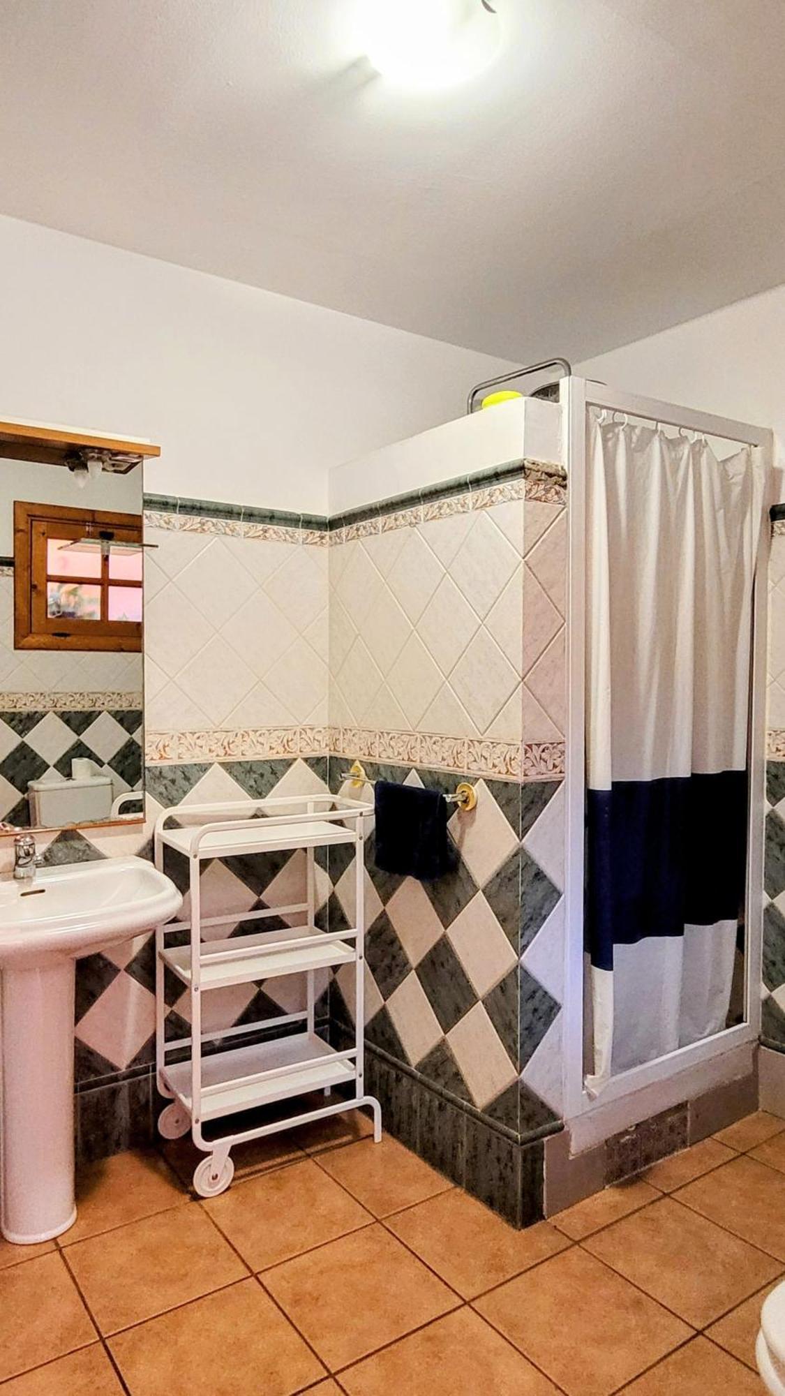 Eden Guesthouse Sardina Exteriér fotografie