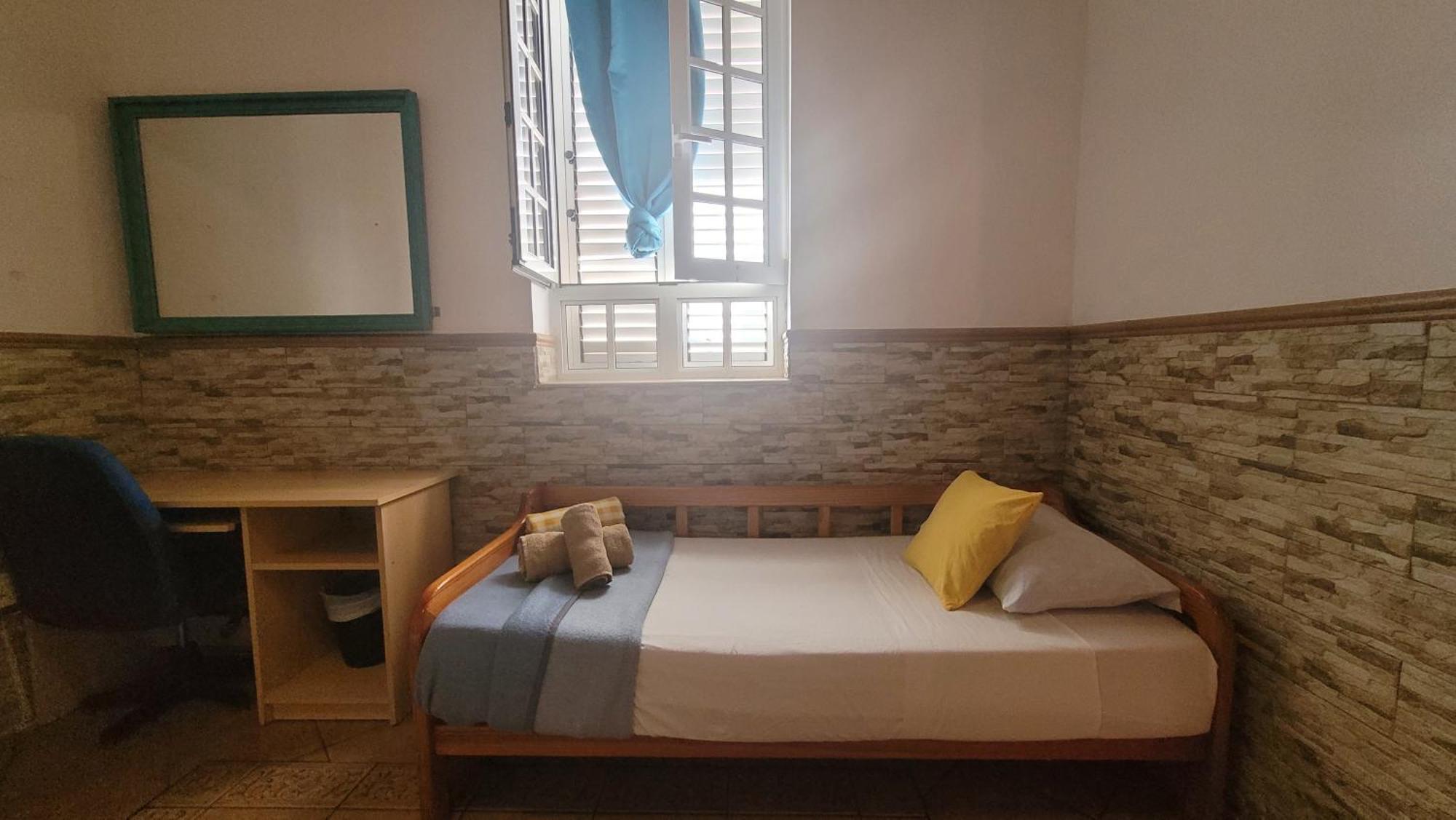 Eden Guesthouse Sardina Pokoj fotografie
