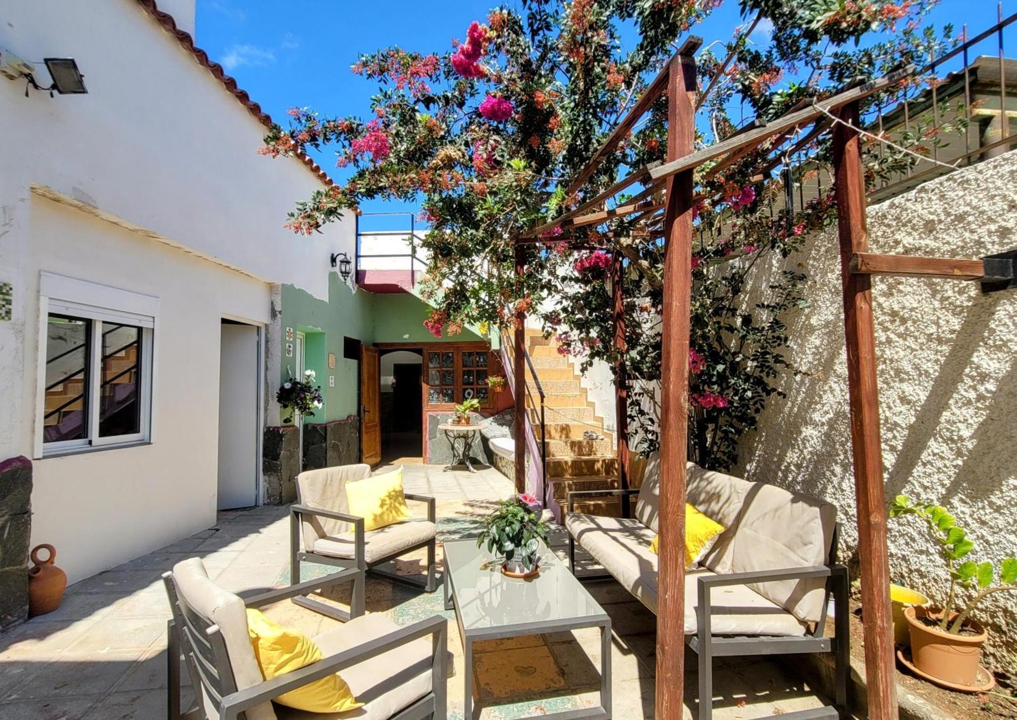 Eden Guesthouse Sardina Exteriér fotografie